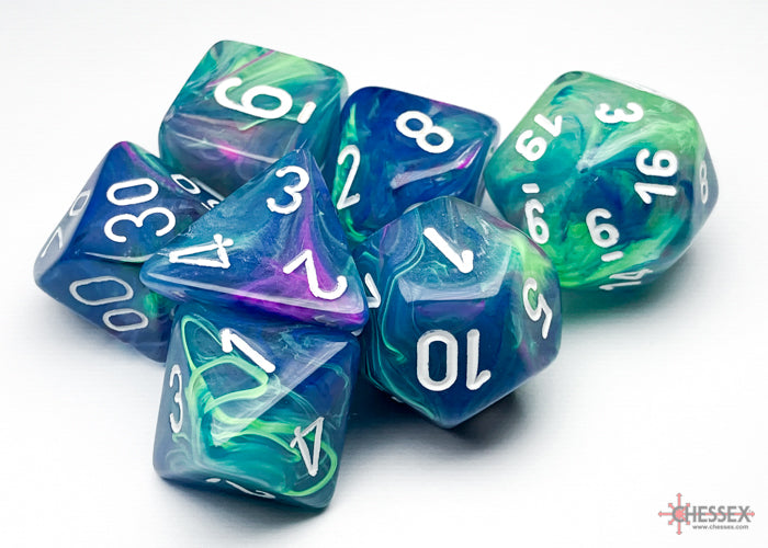 Chessex - Polyhedral 7-Die Dice Block - Festive Waterlily/white